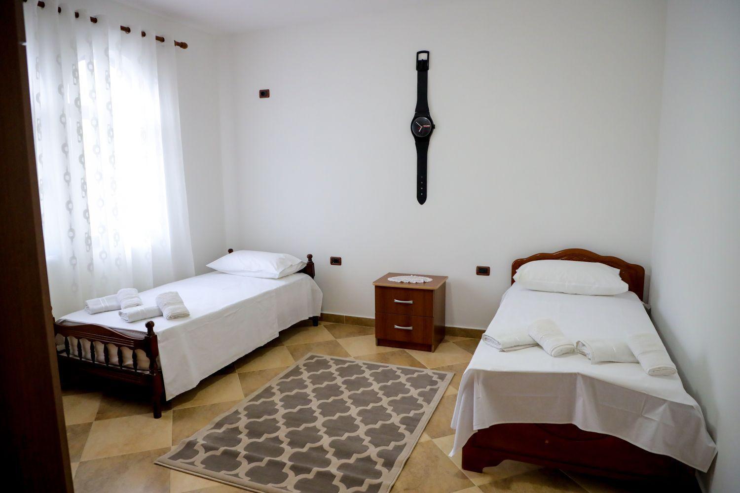 Vila Taga Guesthouse Krujë Екстериор снимка